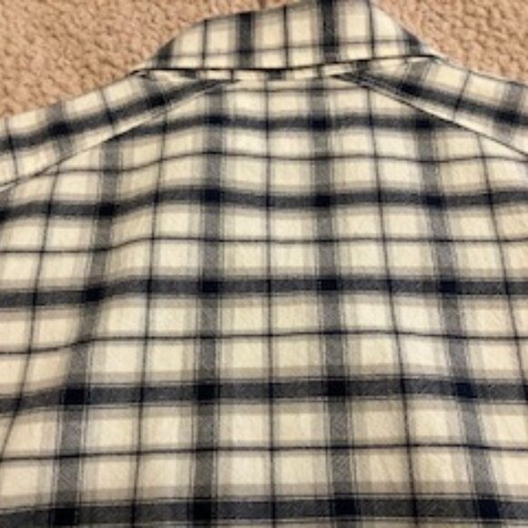 Lucky Brand L/S Snap Shirt  Size M  Classic Fit - Picture 11 of 11